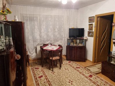 Apartament 2 camere, ETAJ 2 - Zona Spitalului Judetean