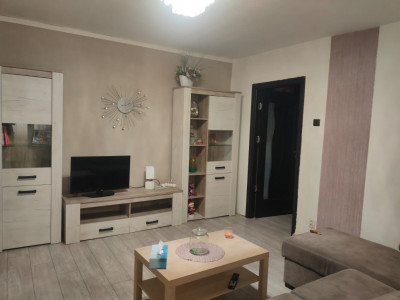 Apartamentu cu 2 camere, zona Șagului