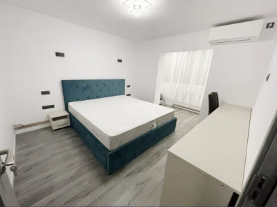 P4287 Apartament cu 3 camere DECOMANDAT, zona Lipovei