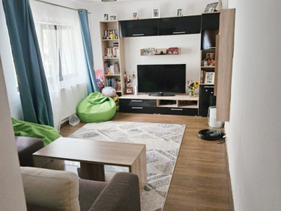 P4345 Apartament cu 3 camere DECOMANDAT, zona Lipovei